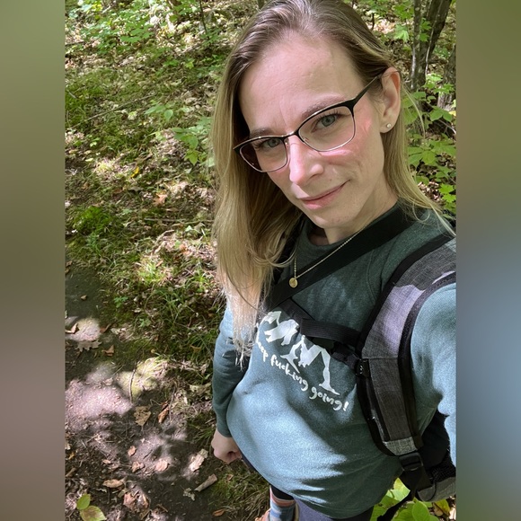 Meet your Posher, Lindsay - Picture 5 of 10